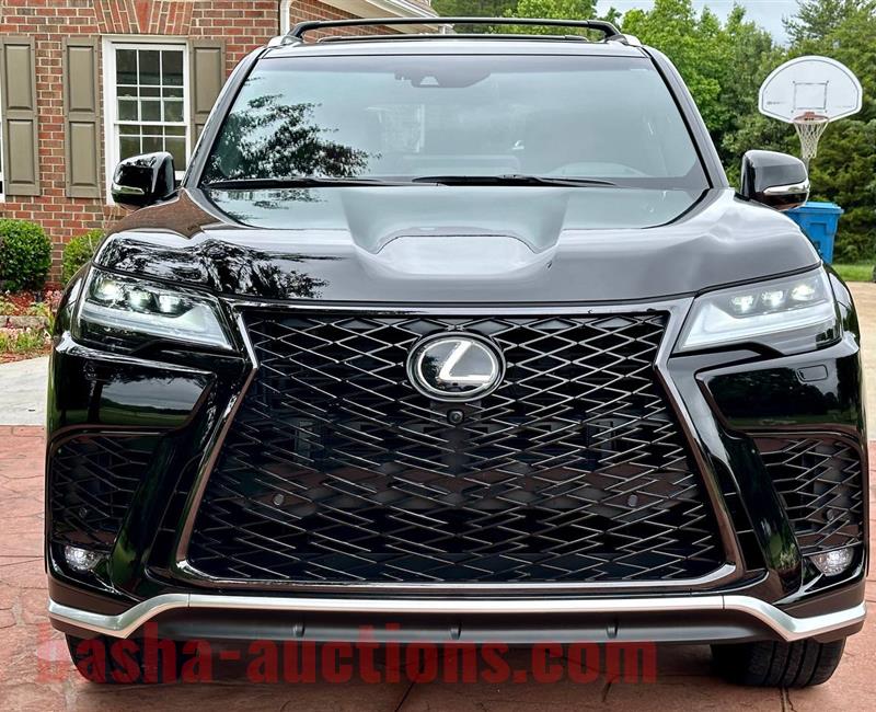 لكزز 2023 LX600 . زيرو امريكي  F SPORT