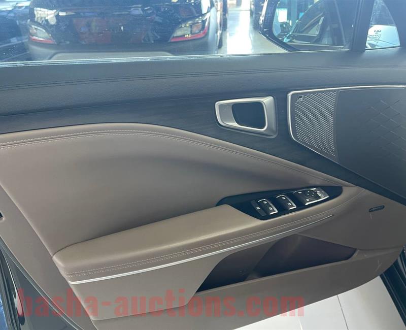 كيا k8 2022 2022 هايبرد معفي من رسوم الجمارك والارقام