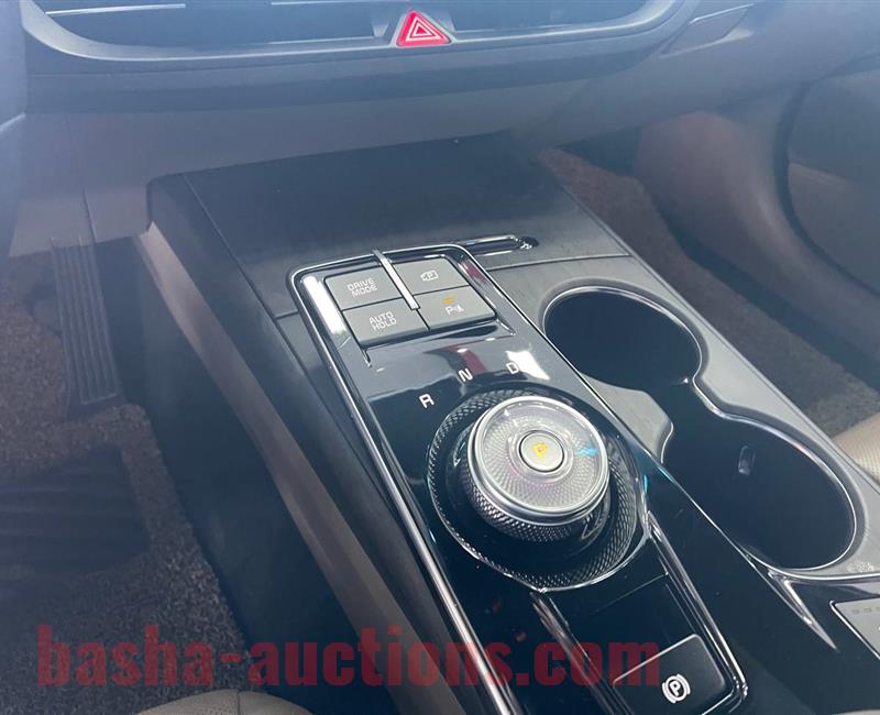 كيا k8 2022 2022 هايبرد معفي من رسوم الجمارك والارقام