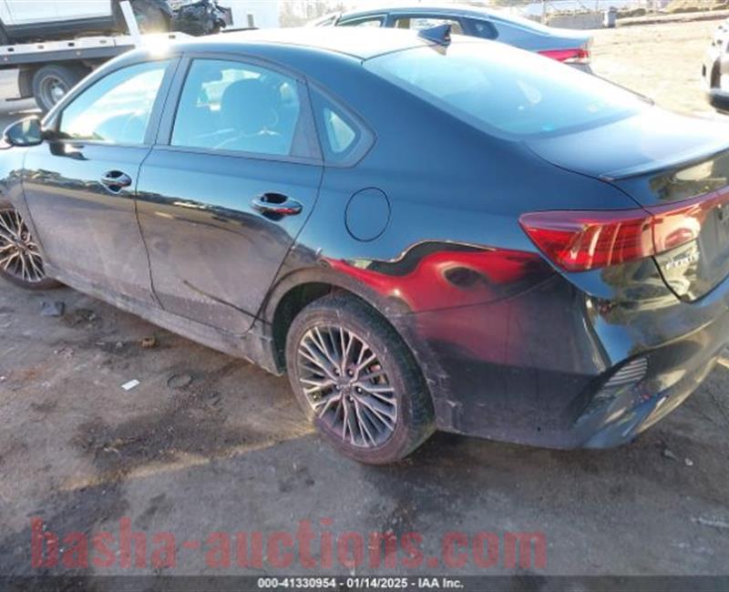 2024 KIA FORTE GT-LINE