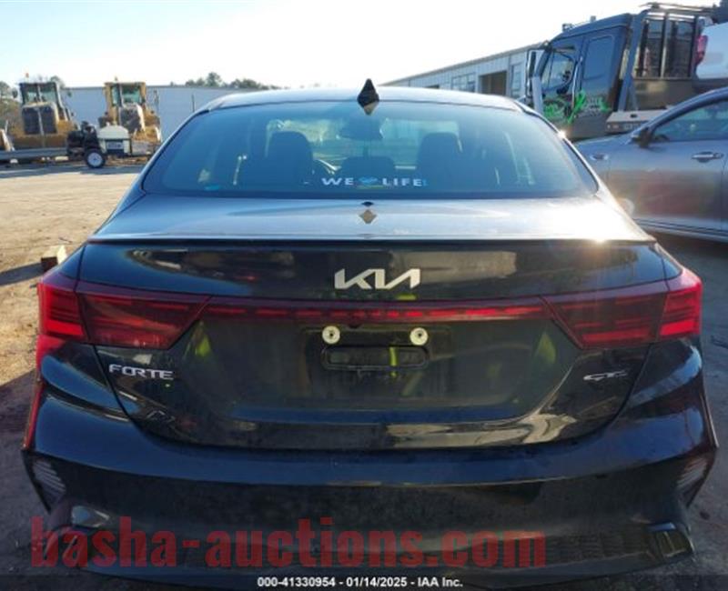 2024 KIA FORTE GT-LINE