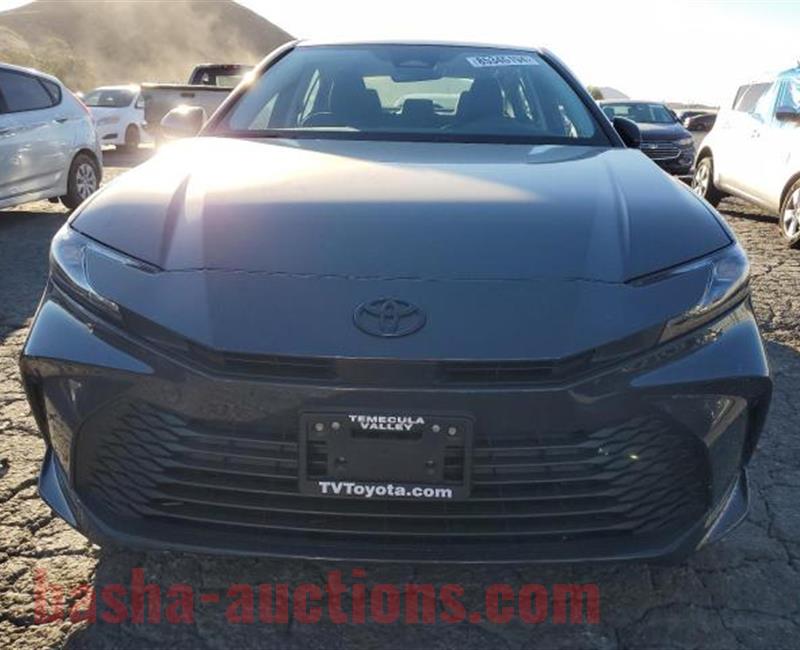2025 TOYOTA CAMRY XSE