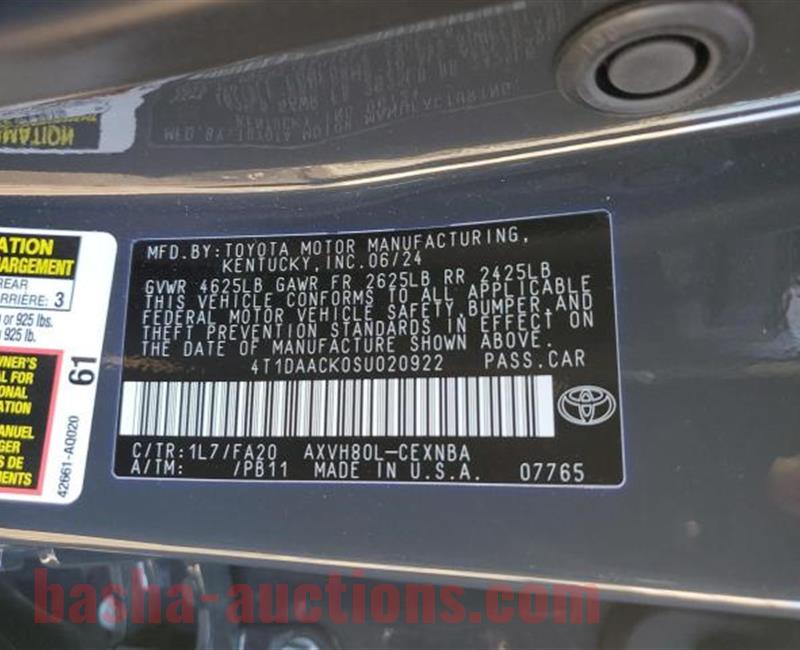 2025 TOYOTA CAMRY XSE