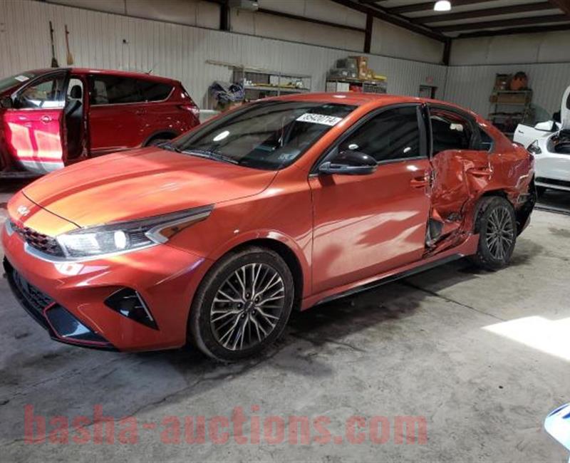 2023 KIA FORTE GT LINE