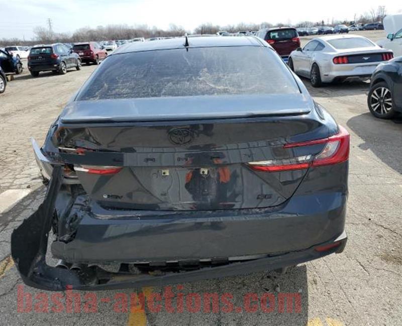 2025 TOYOTA CAMRY XSE