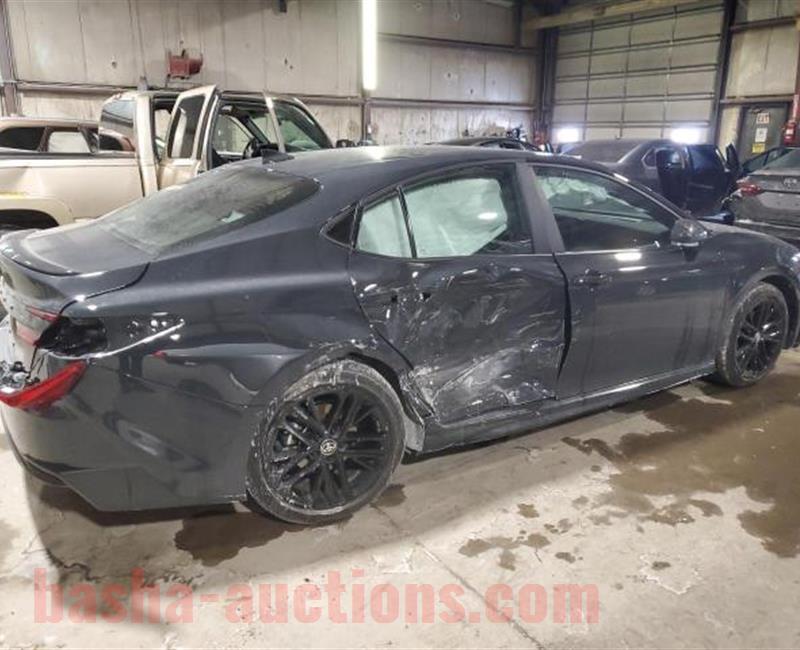 2025 TOYOTA CAMRY XSE
