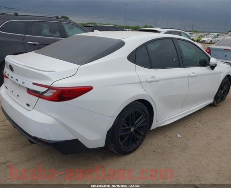 2025 TOYOTA CAMRY SE