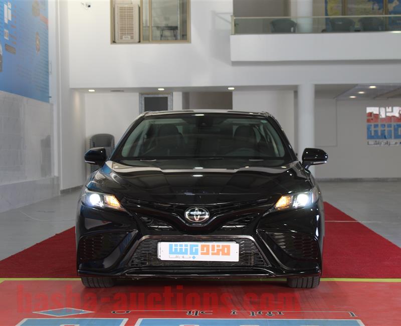 Toyota Camry SE 2023