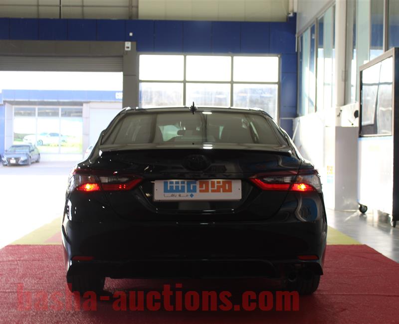 Toyota Camry SE 2023