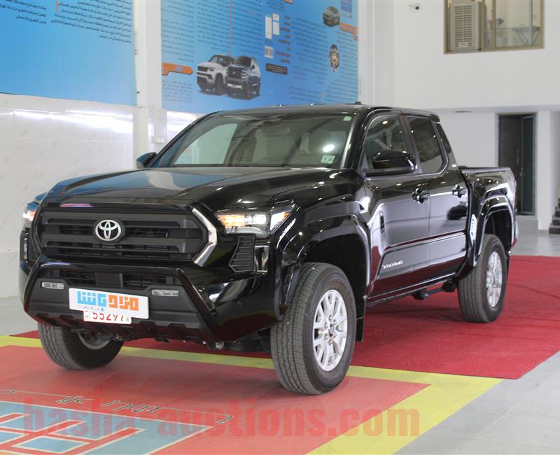 toyota tacoma black 2024