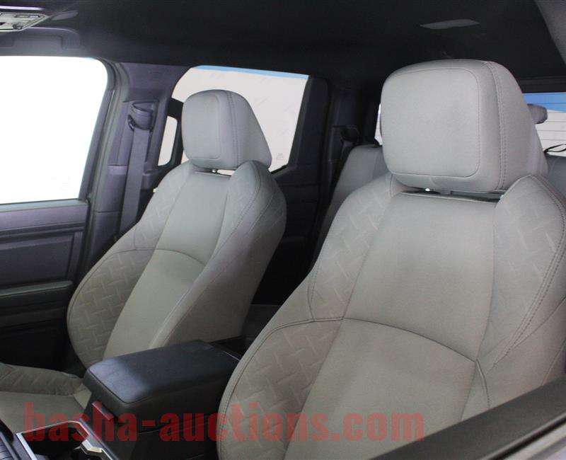 toyota tacoma black 2024